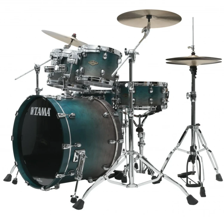 tama-starclassic-walnut-birch-lacquer-shell-kit-4-pcs-satin-sapphire-fade-chrome